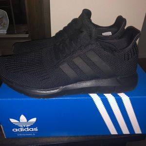Adidas Swift Run